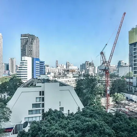 Luxury 67 Sqm Private Living Sanctuary Steps From Bts Chidlom Apartment